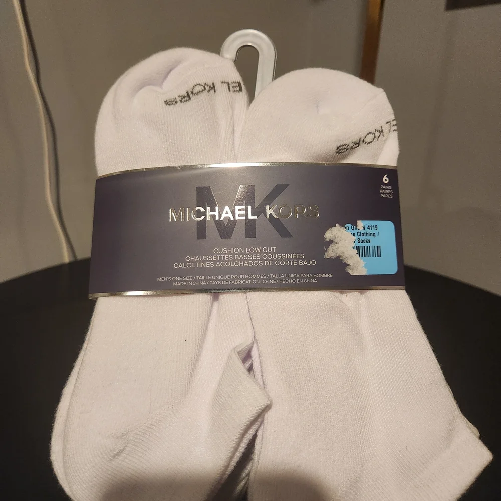 Michael Kors White Low Cut Athletic Socks - Picture 1 of 3